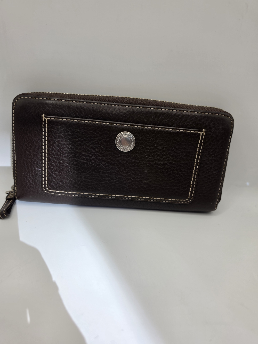 Coach Vintage Chelsea Dark Brown Pebbled Leather Zip Around Accordian Wallet
